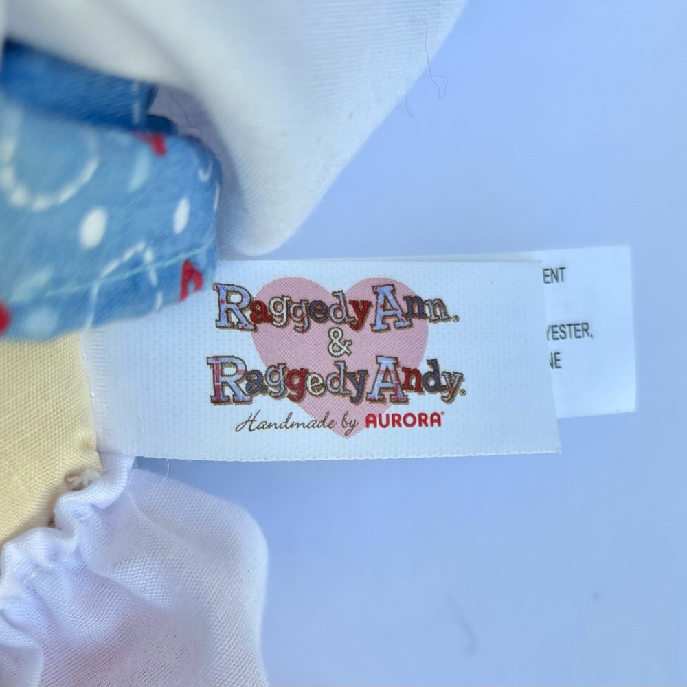2012 Hand Made by AURORA Classic Timeless Raggedy Ann Doll Embroidered Lace Bows - Picture 15 of 16